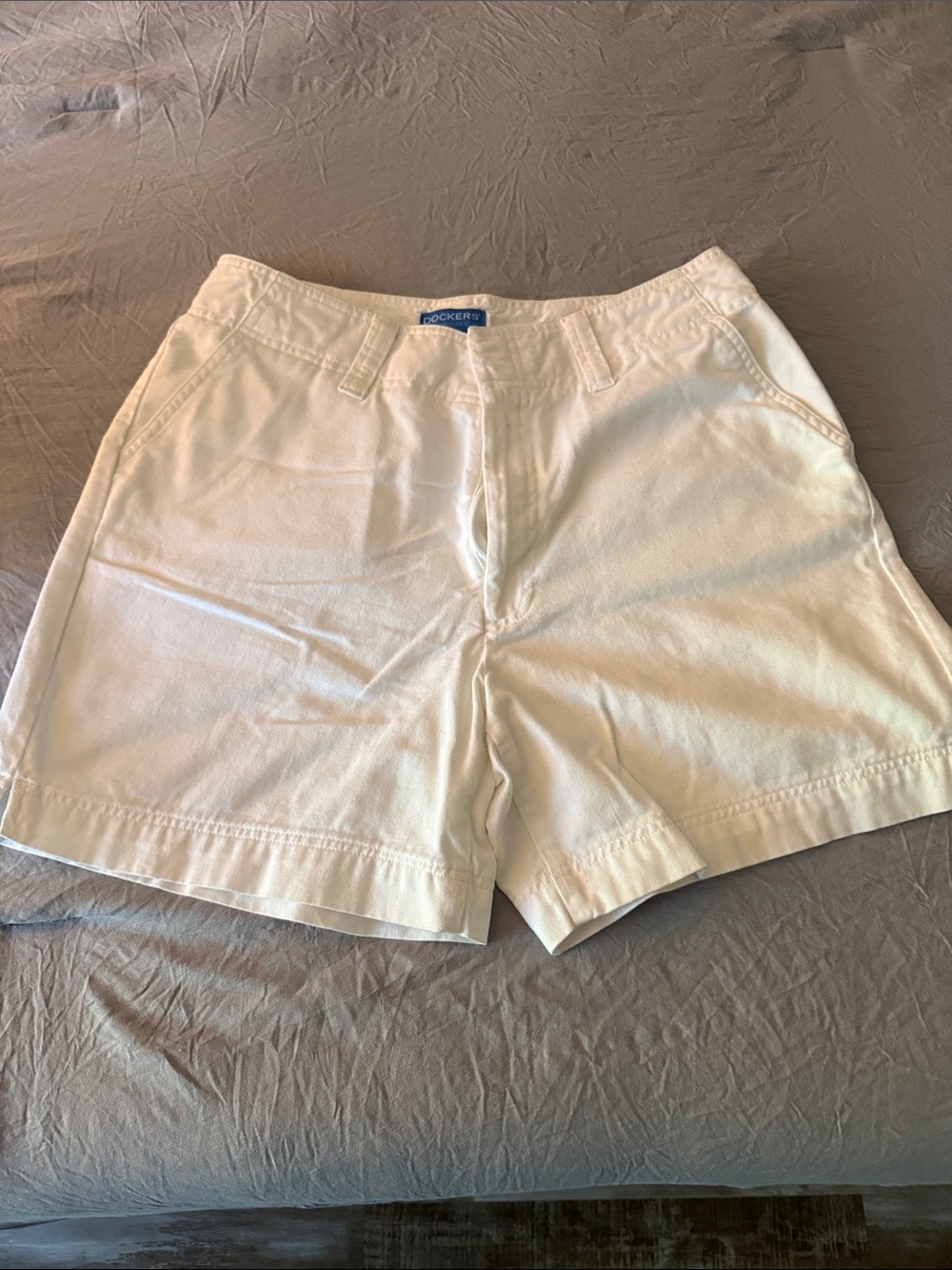 Dockers Women's Off-White Cotton Blend Bermuda Shorts